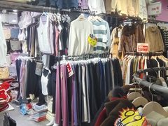 -上海城隍庙福佑门小商品批发市场