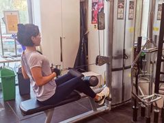 -享受健身·美体塑形馆