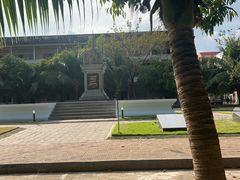 -吐斯廉屠杀博物馆