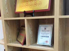 -艾克瑞特机器人教育(金狮校区)
