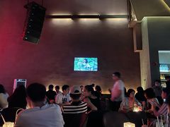 -TZ House音乐现场(来福士中心店)