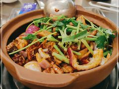 -胡须佬鸡煲四季火锅店(石厦西村直营店)