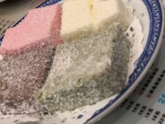 三色牛奶方砖-广信牛奶甜品世家(台东店)