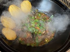 -锅老头海鲜铁锅炖