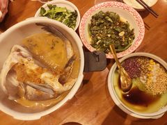 -蛮佬拾·乡里土菜馆(河西王府井店)