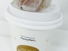 -全家便利店(襄阳南路店)