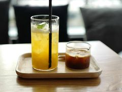 凤梨冰美式-转山咖啡(松柏社区店)