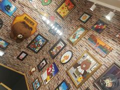 -LINE FRIENDS Garosu-gil Flagship Store