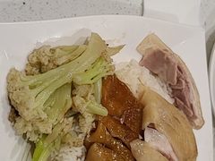 -香港新发烧腊茶餐厅(水围店)