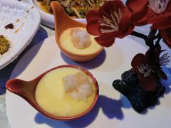 芙蓉南美虾仁-忘忧草融合私房菜(红鼎国际店)