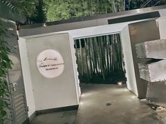 -穹六人间 people 6(岳阳路店)