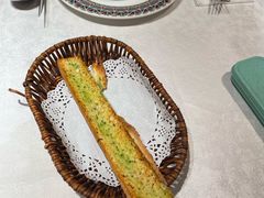 蒜香面包-俄士厨房(环球港店)