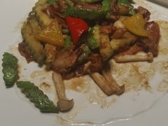 -忆江南·临江鱼馆