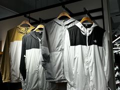 -五环Outlets(高新工厂店)