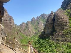 -孤山寨风景区