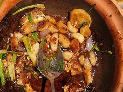 -八府香鸭·啫啫煲(华山路店)