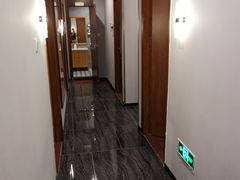 -鸿泰龙·天下易行·足道·SPA(来福士店)