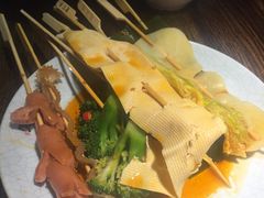 冷锅串串香-张氏宽窄巷成都名小吃(茂业百货华强北店)