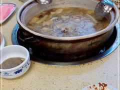 -东巴谷野生菌火锅餐厅