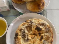 -玉龙喀什有名爱可德木烤包子