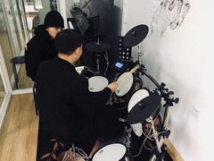 -缪斯琴行英皇小提琴.钢琴.吉他(张江店)