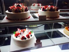 -巴黎贝甜(大宁国际商业广场店)