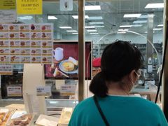 -鲍师傅糕点(百盛西南商都店)