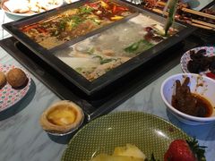 -爱9味·火锅自助主题餐厅(西站店)