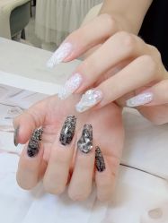 -七彩虹美甲美睫 半永久