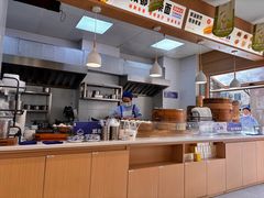 -李与白包子铺(桐梓林店)
