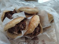 -闫家驴肉老店(华电一校店)