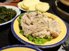 蒜香松板肉-王婆乔鲜鱼自助火锅(蜀汉路店)
