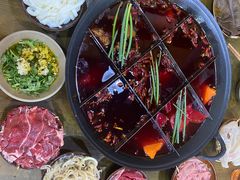 -正南齊北重庆老火锅(光华村直营店)