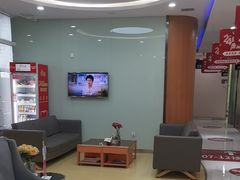 -雅悦齿科(顾村公园店)