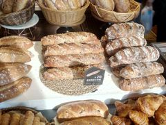 -红跑车(徐州彭城广场金地商都店)