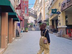 -鲁邦国际风情街(麦世达韩国精品百货店)