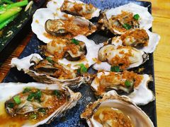 -老东镇啤酒屋海鲜加工·蒸汽海鲜·海鲜烧烤(台东店)