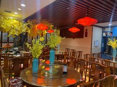大堂-那家老院子东北菜·饺子·小鸡炖蘑菇(艳华街店)