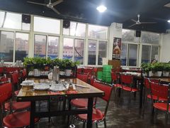 大堂-皖北巫氏三胖地锅鸡(长淮总店)