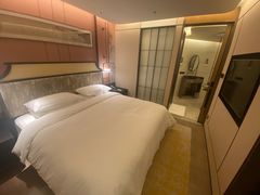 -上海世茂皇家艾美酒店