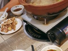 -东记炭炉·海鲜鸡煲(龙华店)