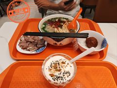 -德元兰州纯汤牛肉面(深圳首店)