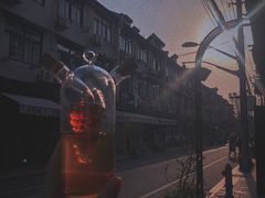 霓虹苑-茶是一枝花泡茶店