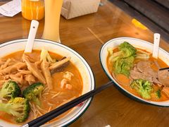 -一峰沙茶面(海峡国际店)