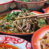 来勒家吃饭没得点道行可不行