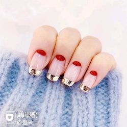 -Pink You美甲洗眉纹绣定制中心