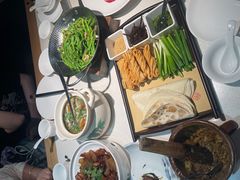 -聚友斋(陶瓷琉璃馆水晶街店)