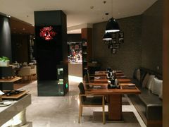-彤德莱火锅(果园路店)