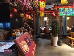 -头上红煨盐鸡·非遗院子餐厅