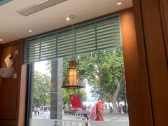 靠窗位-满记甜品(湖滨店)